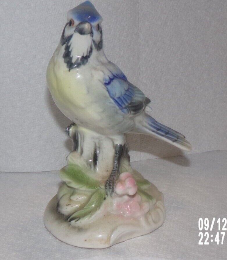 Vintage ARDCO Fine Quality Dallas Porcelain Bird Blue 5 3/4 inches tall 