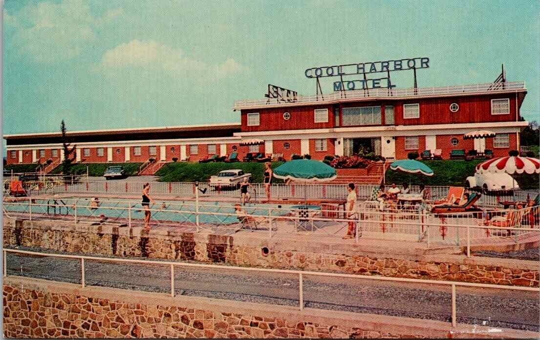 Postcard Hotel Motel Cool Harbor Motel pool Front Royal Virginia VA