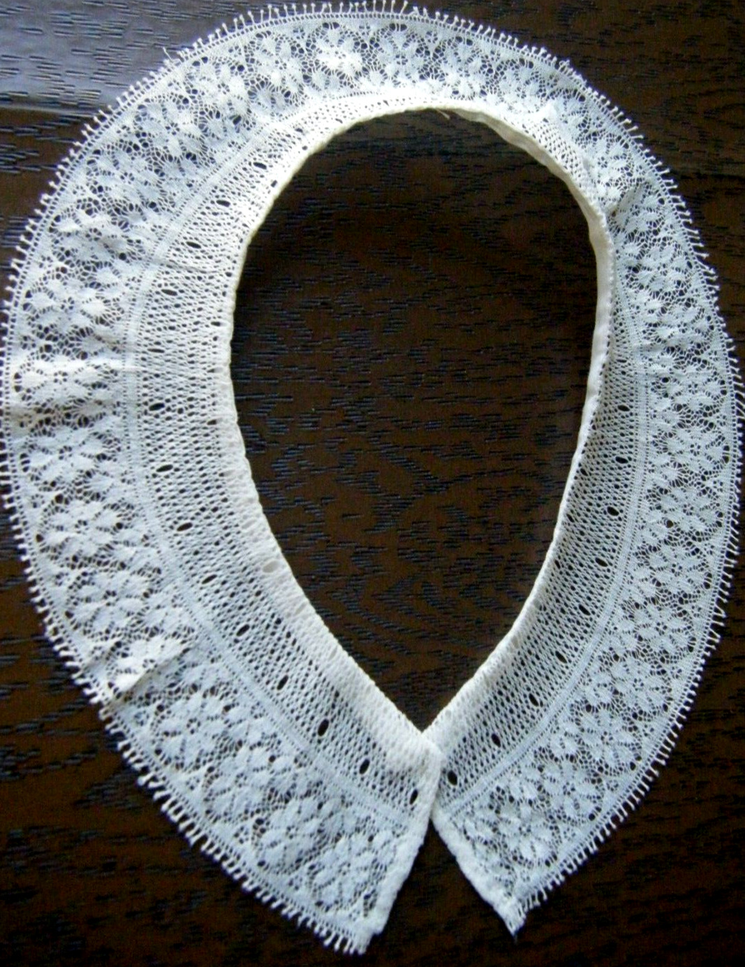 Antique 19c Victorian  Collar fine  continental French continues bobbin lace