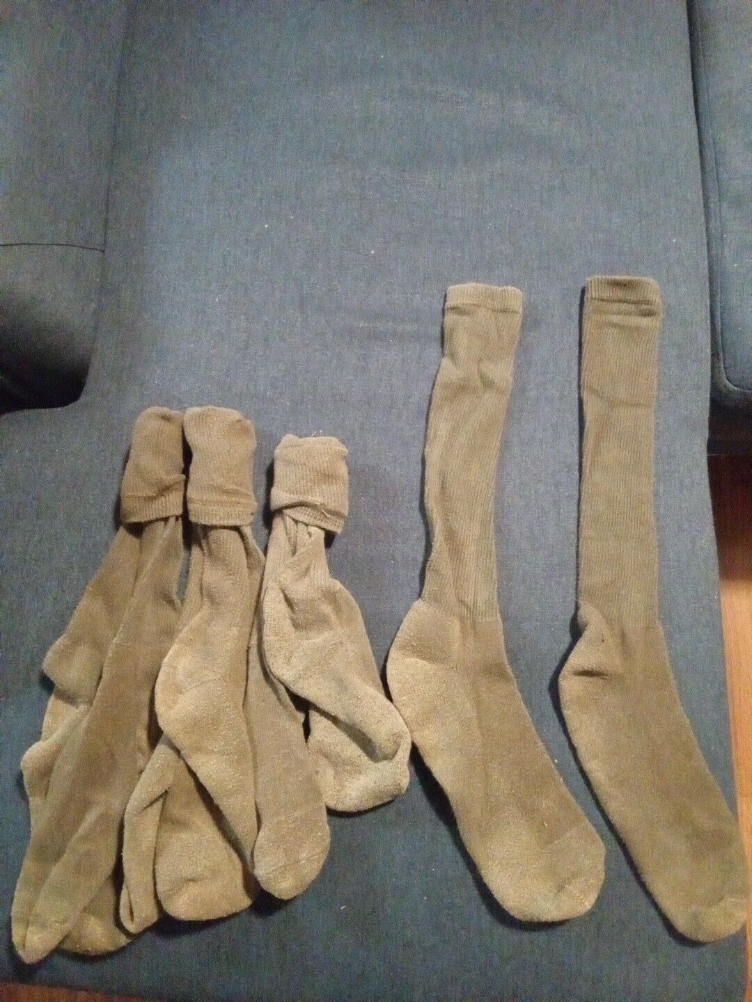Lot Of 4 Pairs  Military Boot Socks 