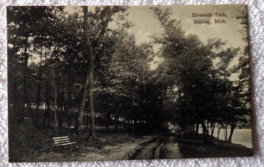 1912 POSTCARD RIVERSIDE PARK BELDING MICHIGAN #7D