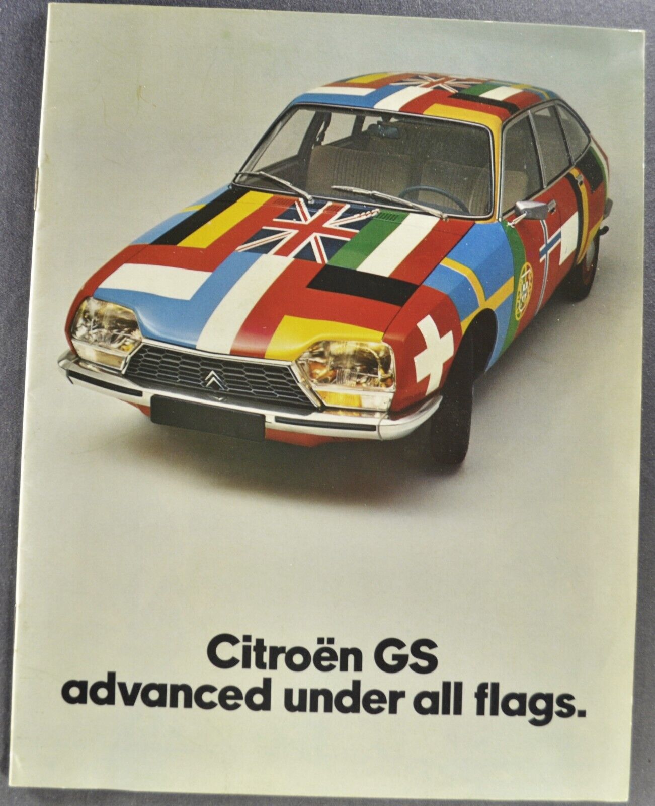 1972 Citroen GS Sedan Catalog Brochure Excellent Original 72
