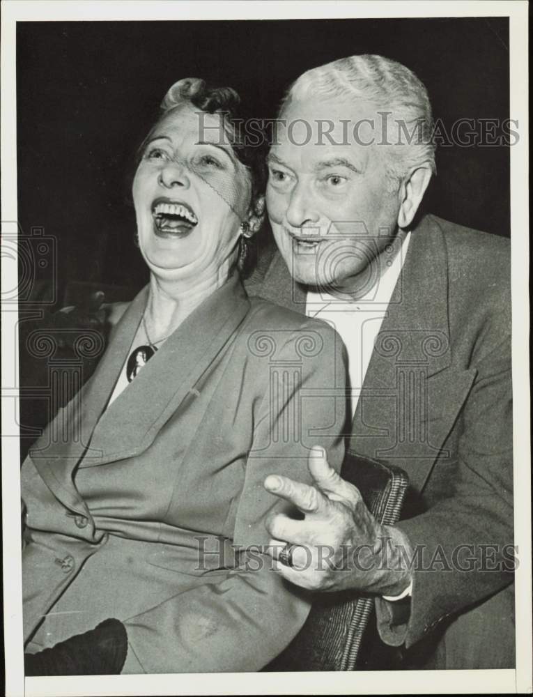 1952 Press Photo Herbert Rawlinson and Betty Blythe at rehearsal in New York