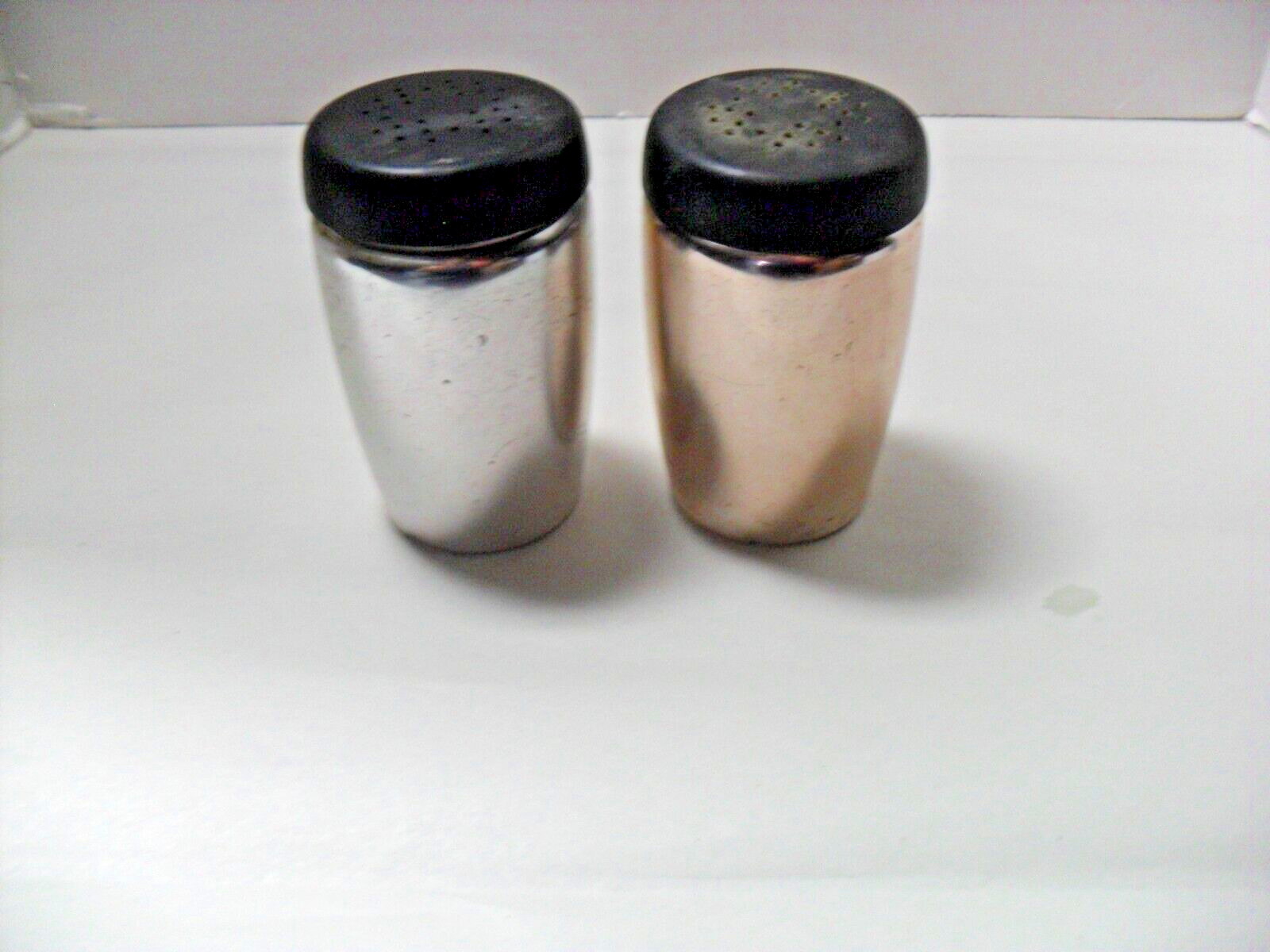 Vtg. West Bend Aluminum Salt & Pepper Shakers- 1 Coppertone & 1 Silver