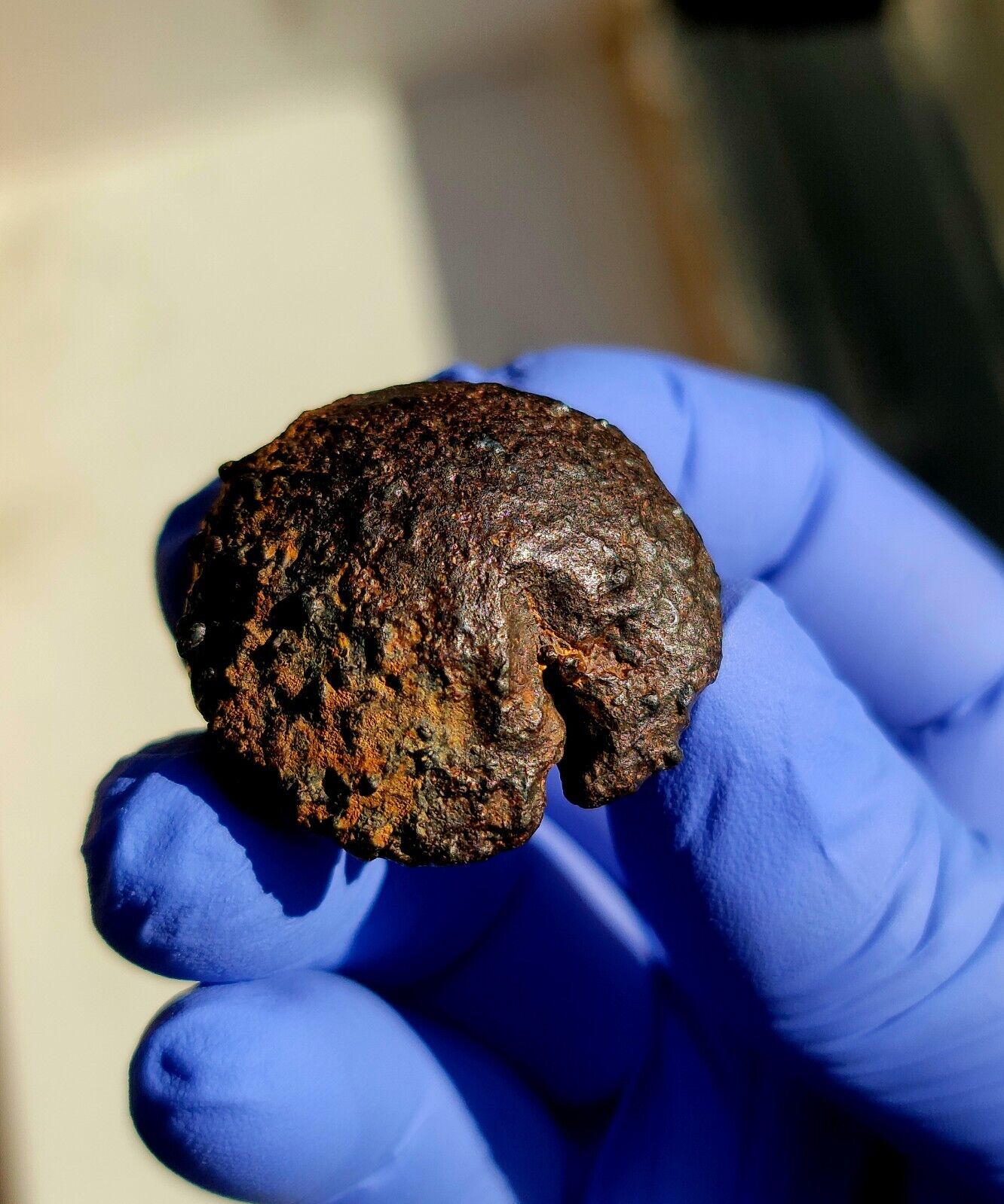 Meteorite**NWA Unc., IRON**37.790 gram individual, FLIGHT ORIENTED UFO