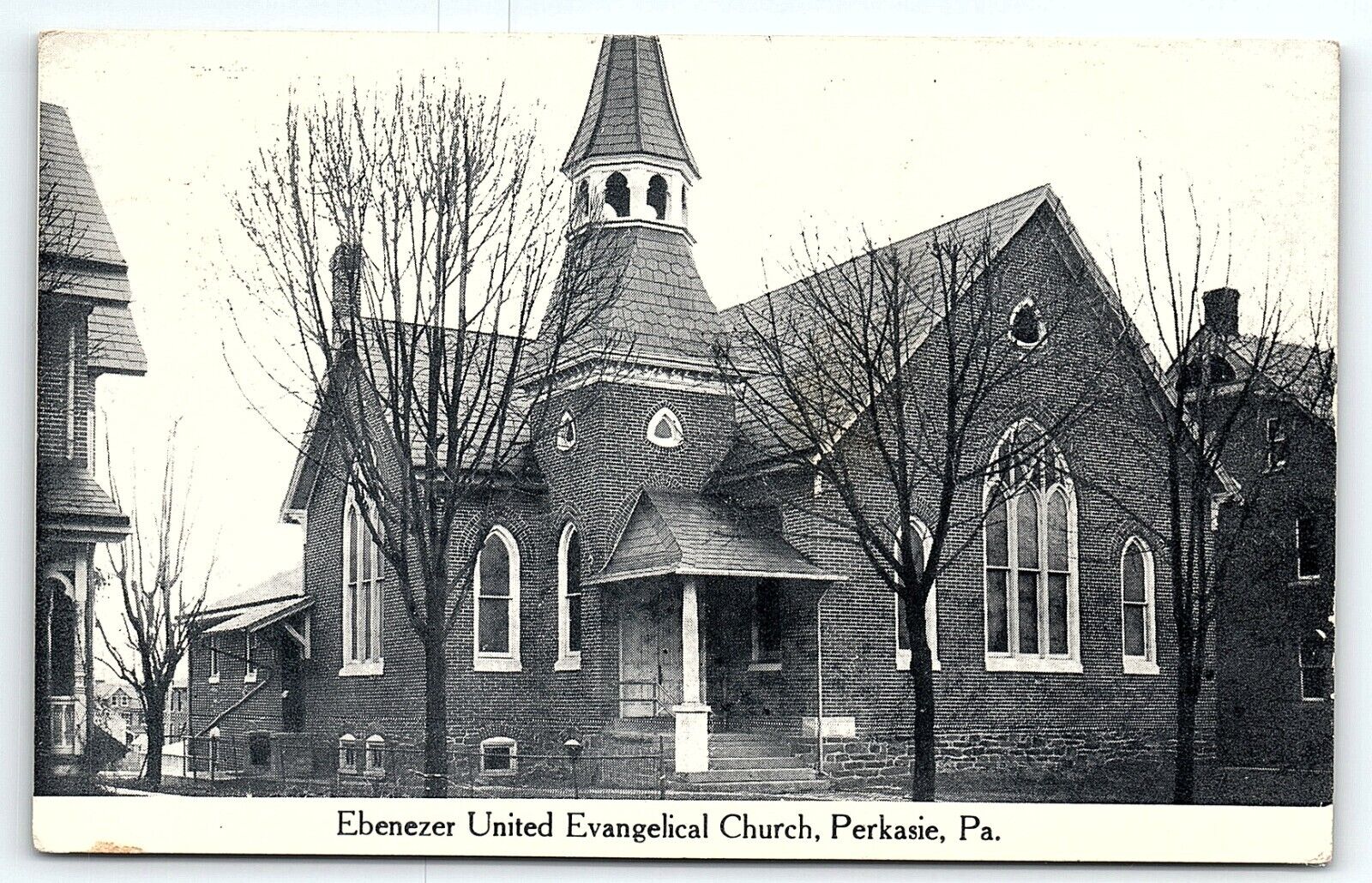1912 PERKASIE PA EBENEZER UNITED EVANGELICAL CHURCH BUCKS COUNTY POSTCARD P3970