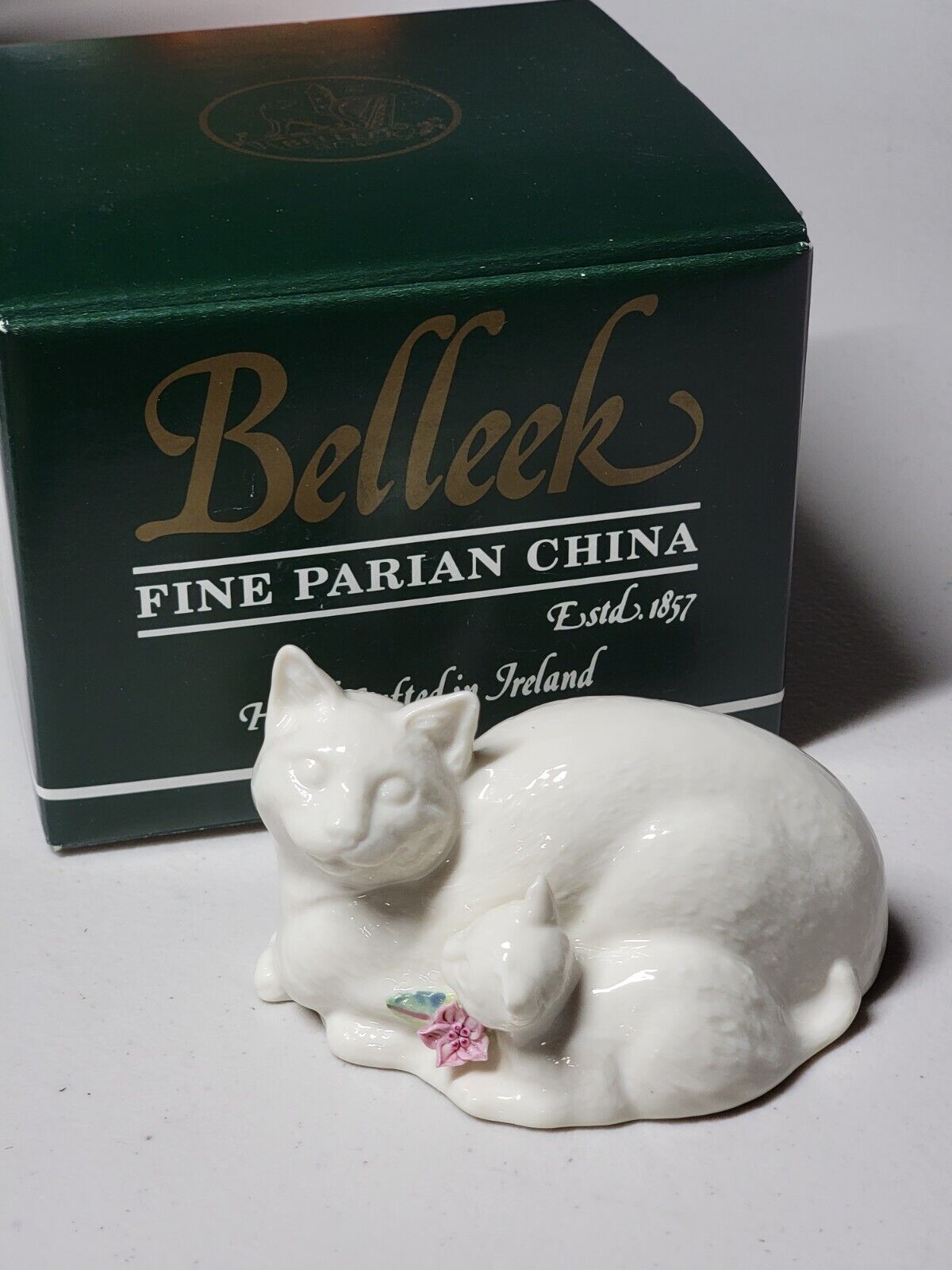 Belleek Floral Treasures Mother Cat & Kitten Pink Flower 2000 Porcelain 