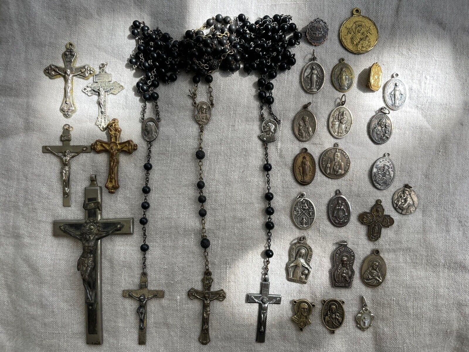 Vintage & Antique Religious Items & Rosary Collection/Lot