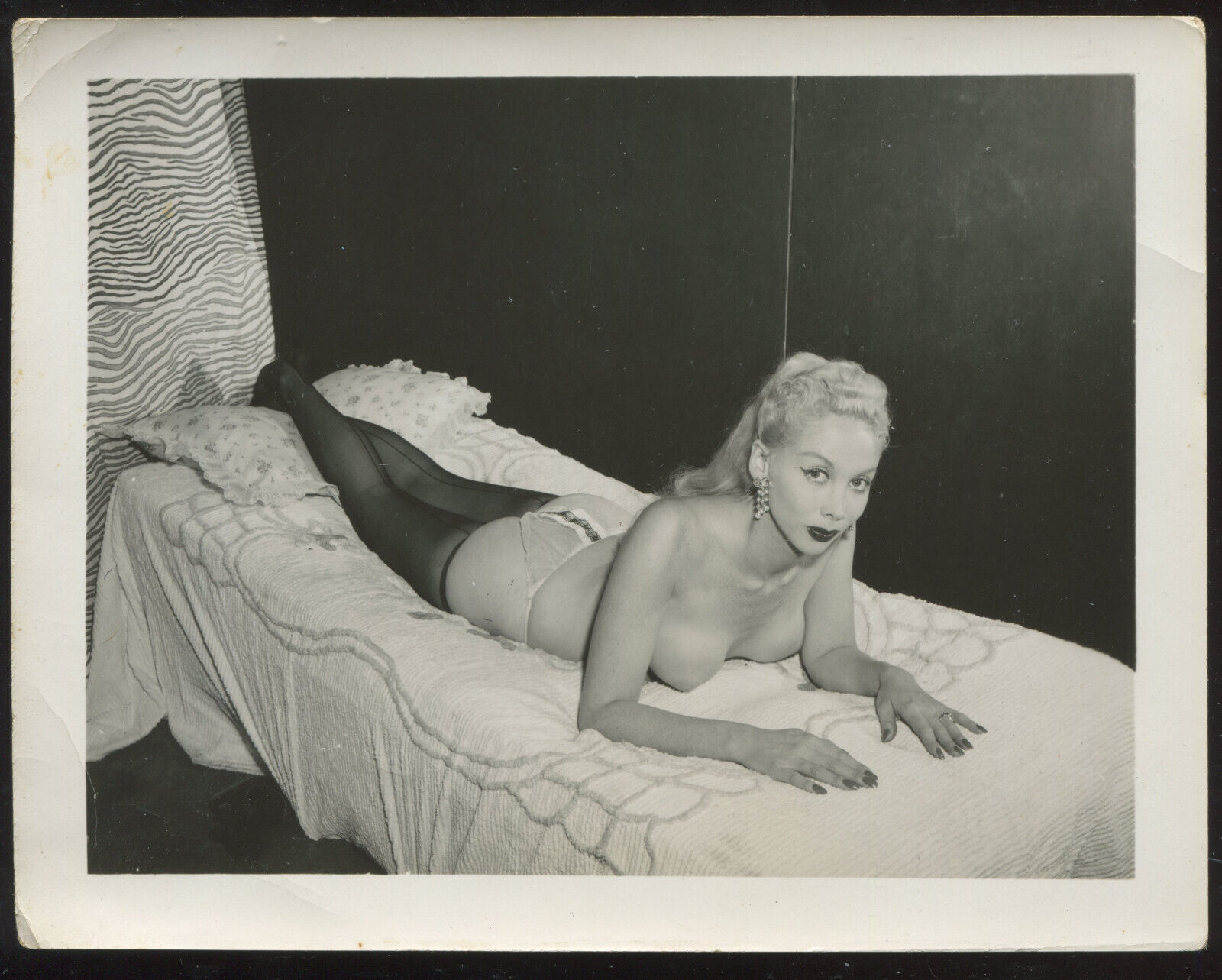 FOUND PHOTO 4x5 Pinup in Pantyhose Laying Prone on Bed 50s Risque Snapshot VTG
