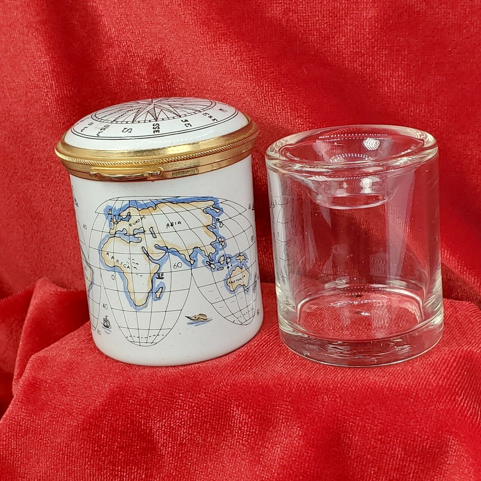 VTG Staffordshire Enamel Inkwell w/ Glass Insert Compass Rose Rare Commission