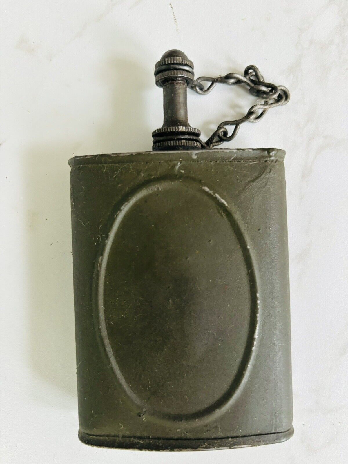 Vintage WWII US ARMY Military Oil Can w/ CAP & CHAIN Browning Rifle Gunner Can