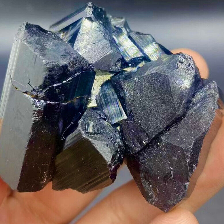 165G Natural black tourmaline Crystal gemstone rough mineral specimen