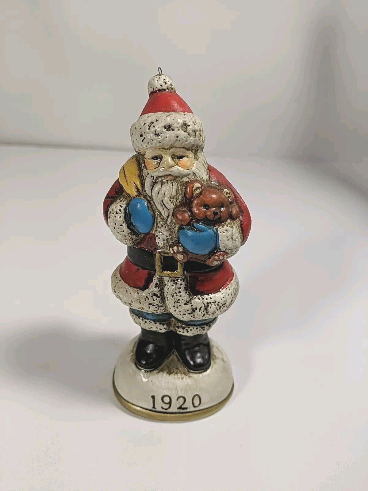 1984 Christmas Reproductions Collectible Santa Claus Figurine Ornamement 1925 