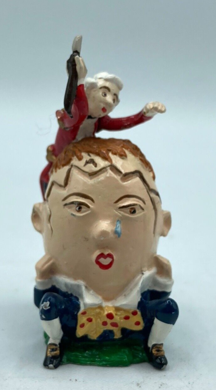 Humpty Dumpty Thimble Minnie Maria Miniature Pewter Figurine Handpainted England