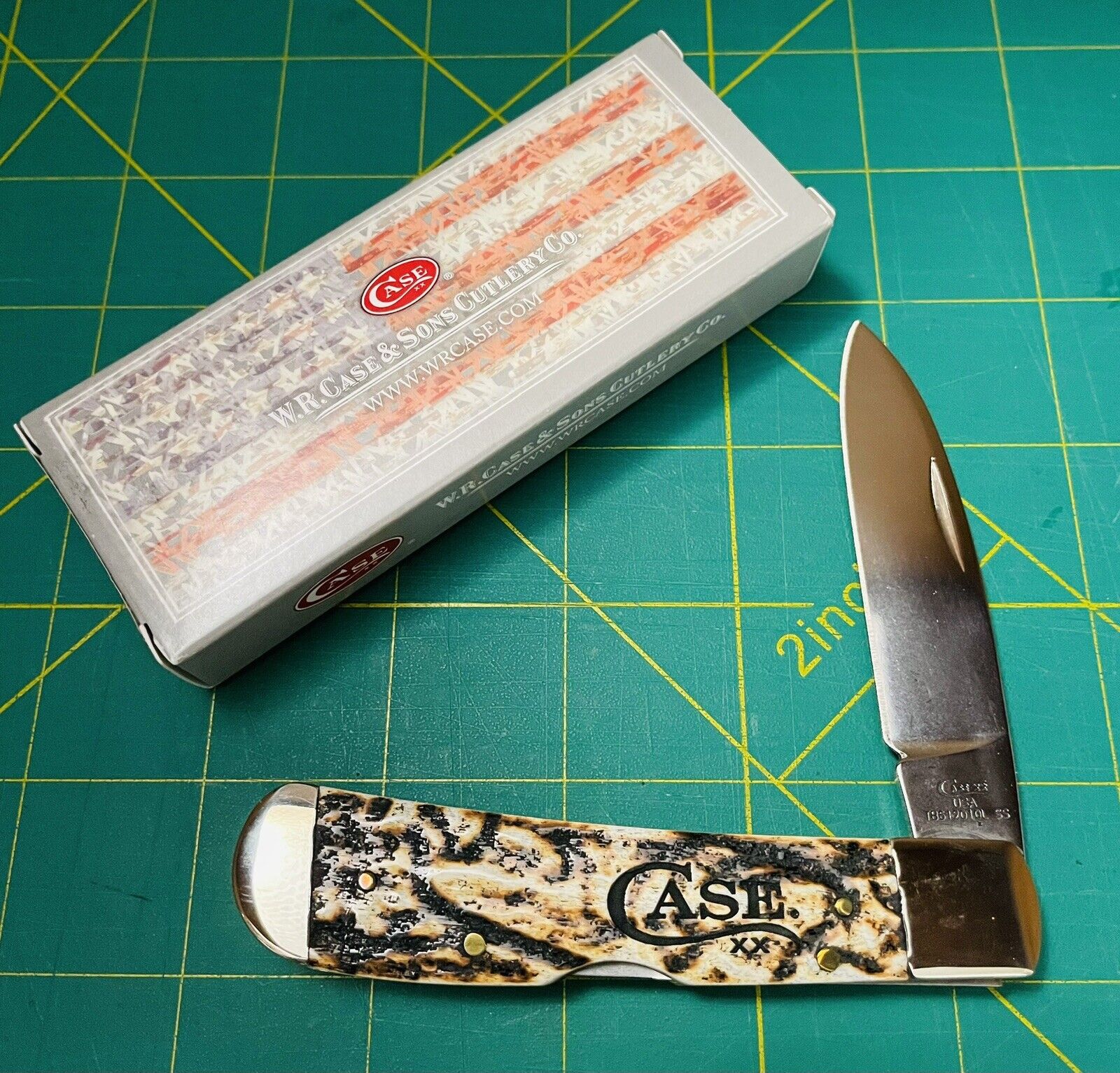 Case XX Tribal Lock Natural Bone. Knife. Toasted Color. #67912. 2019