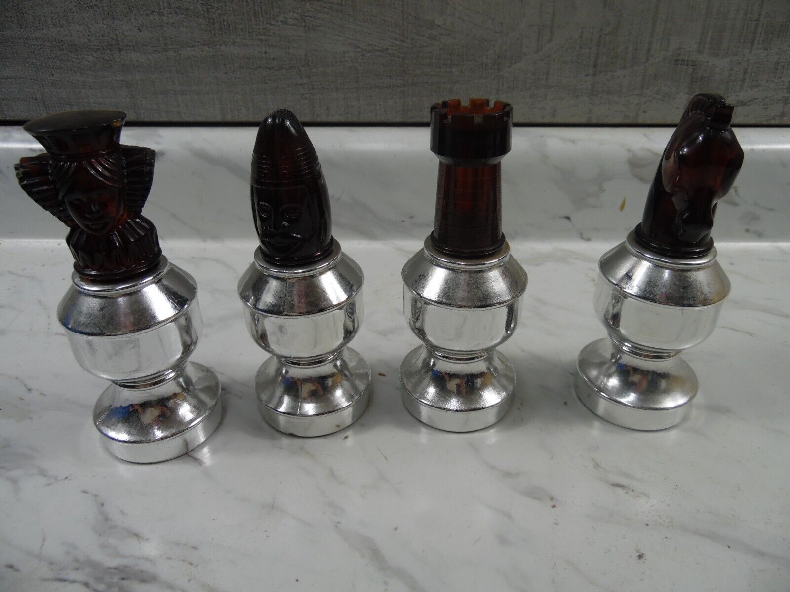 🎆Vintage Avon Chess Set Pieces Cologne After Shave Lot Of 4 empty bottles🎆