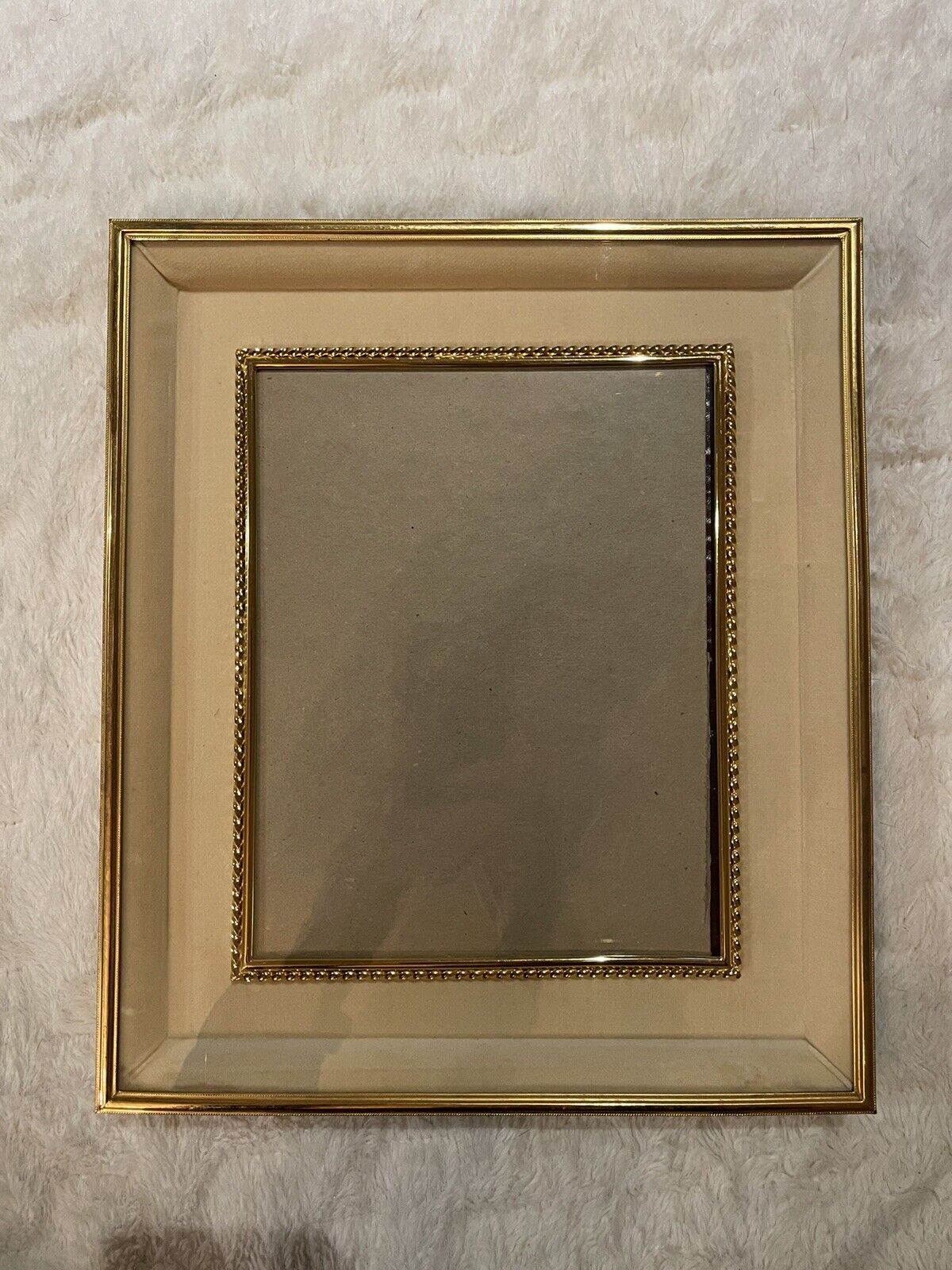 Vintage Ornate Deep Picture Frame Gold Metal Embossed Cream Velvet Mat 13” x 11”