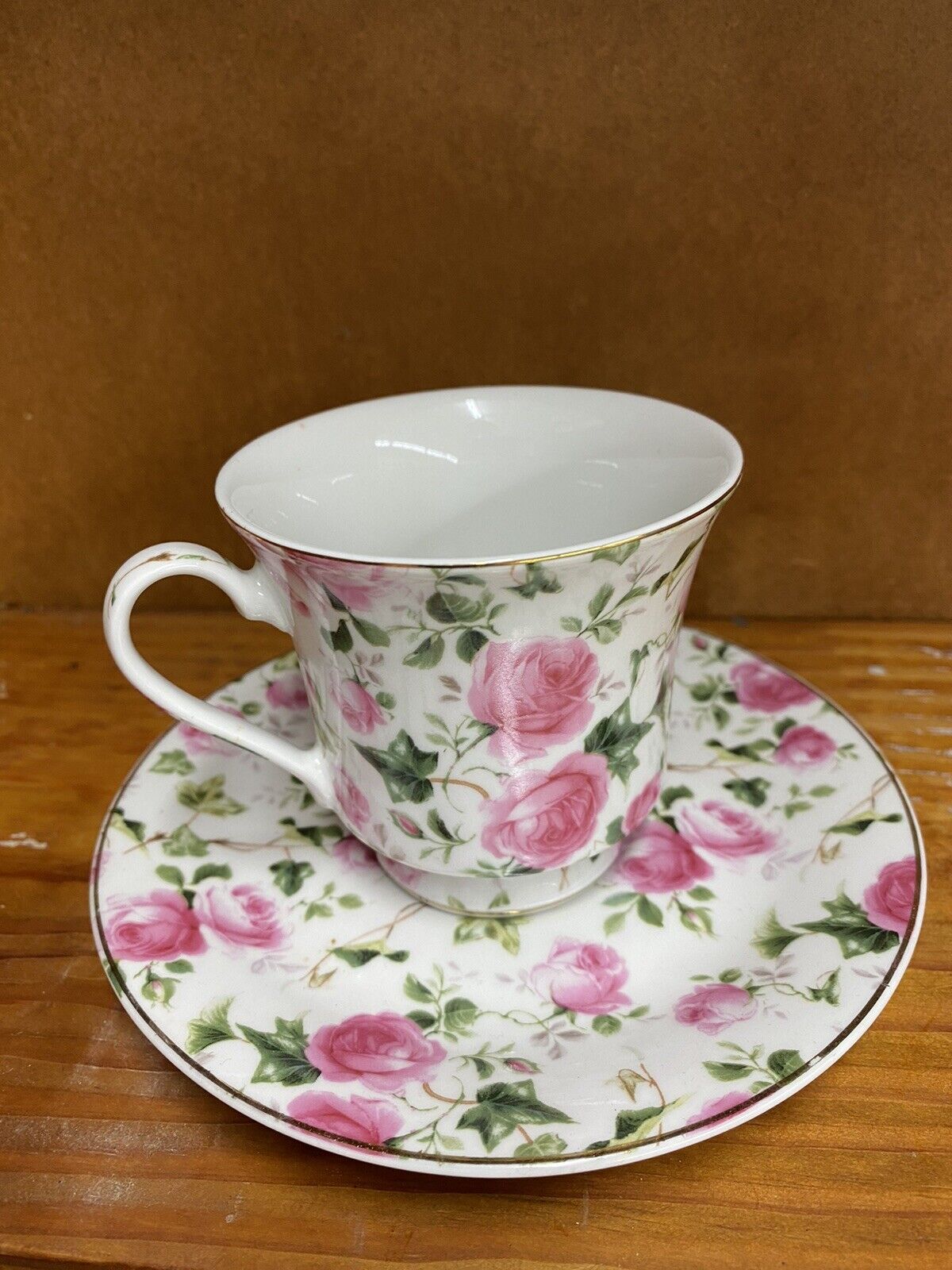 Darice Floral Teacup With Saucer