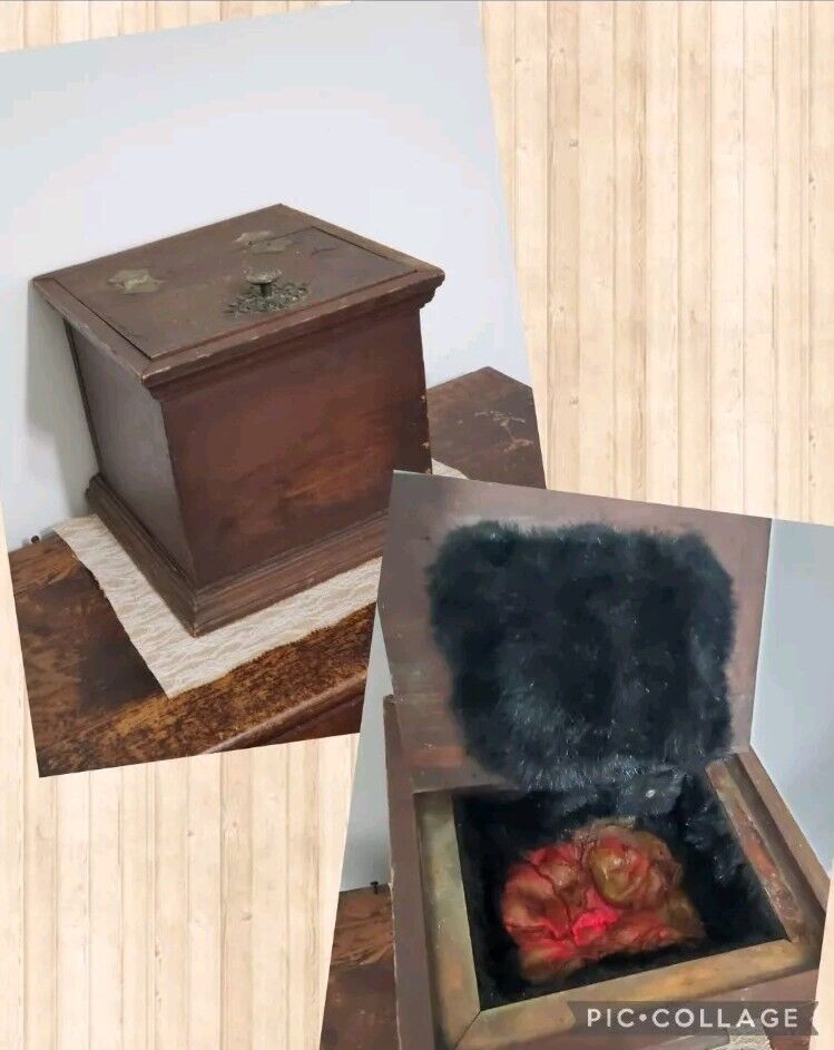 RARE Antique MASONIC 4th Degree Box With Glowing Faux Beating HEART Inside