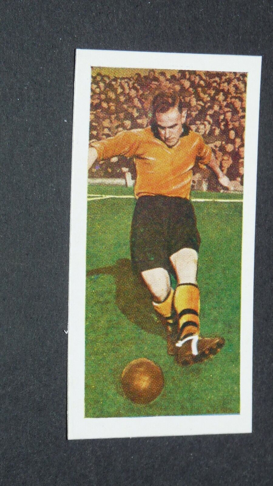 1957 FOOTBALL CADET SWEETS CARD #14 BILLY WRIGHT WOLVERHAMPTON WOLVES ENGLAND