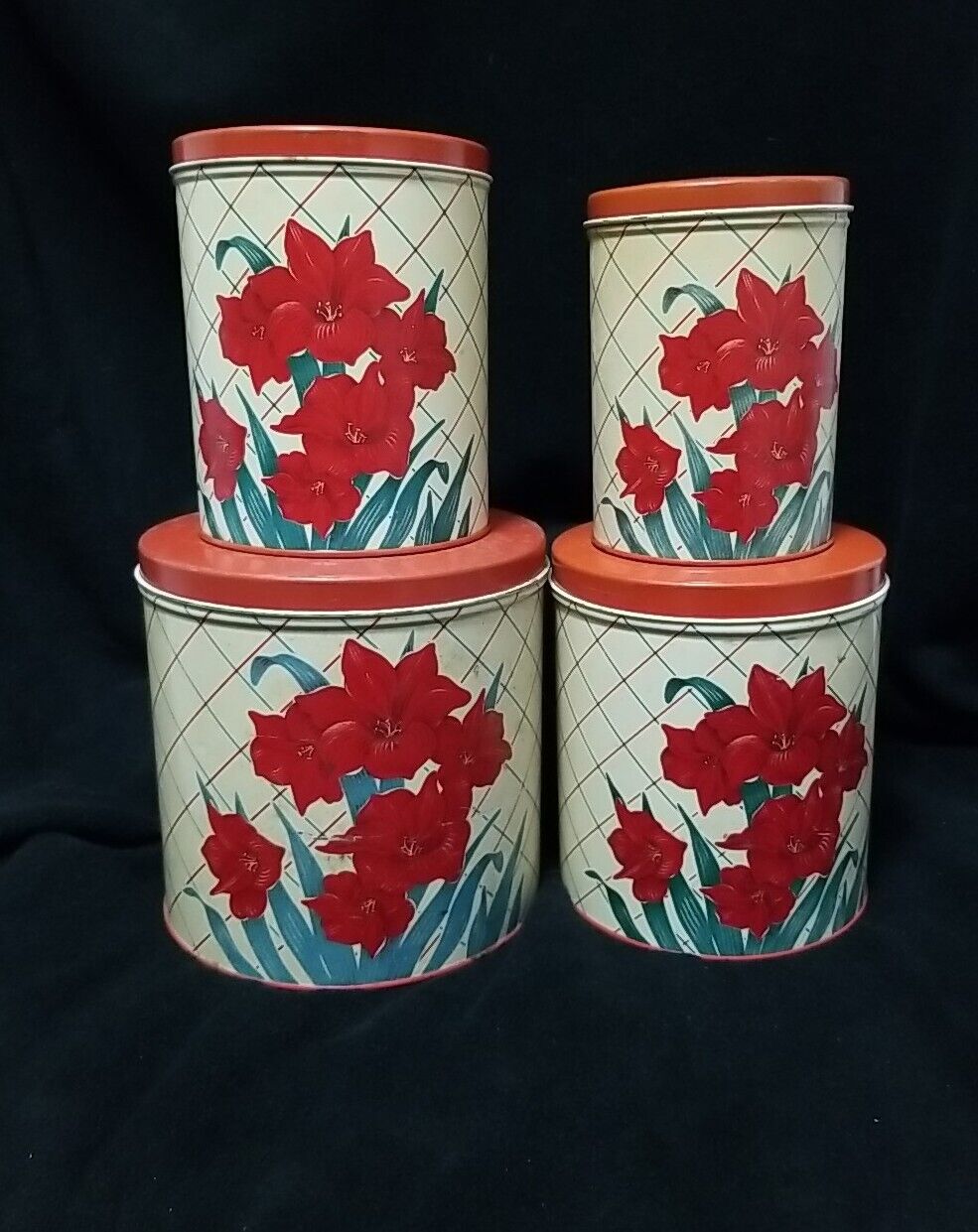 Vintage Canister Set Of 4 Red Amaryllis Flower Design  W/Cream, Red, Green Plaid
