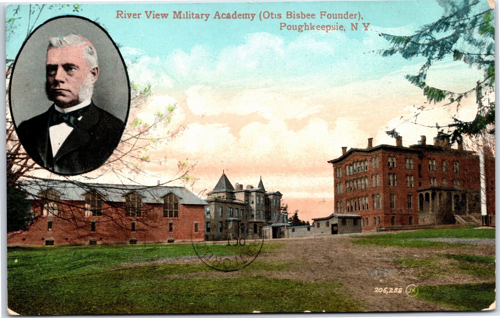 VINTAGE POSTCARD THE RIVER VIEW MILITARY ACADEMY AT POUGHKEEPSIE NEW YORK