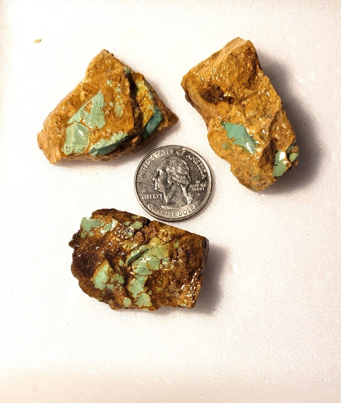 NATURAL GREEN ROYSTON TURQUOISE ROUGH  56 GRAMS 