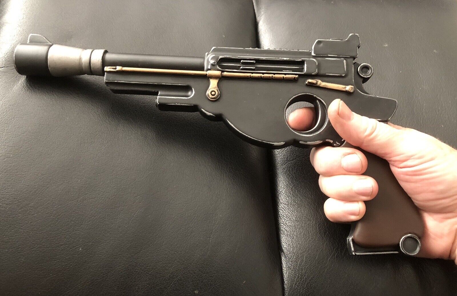 IB-94 Blaster Pistol (Star Wars: The Mandalorian)