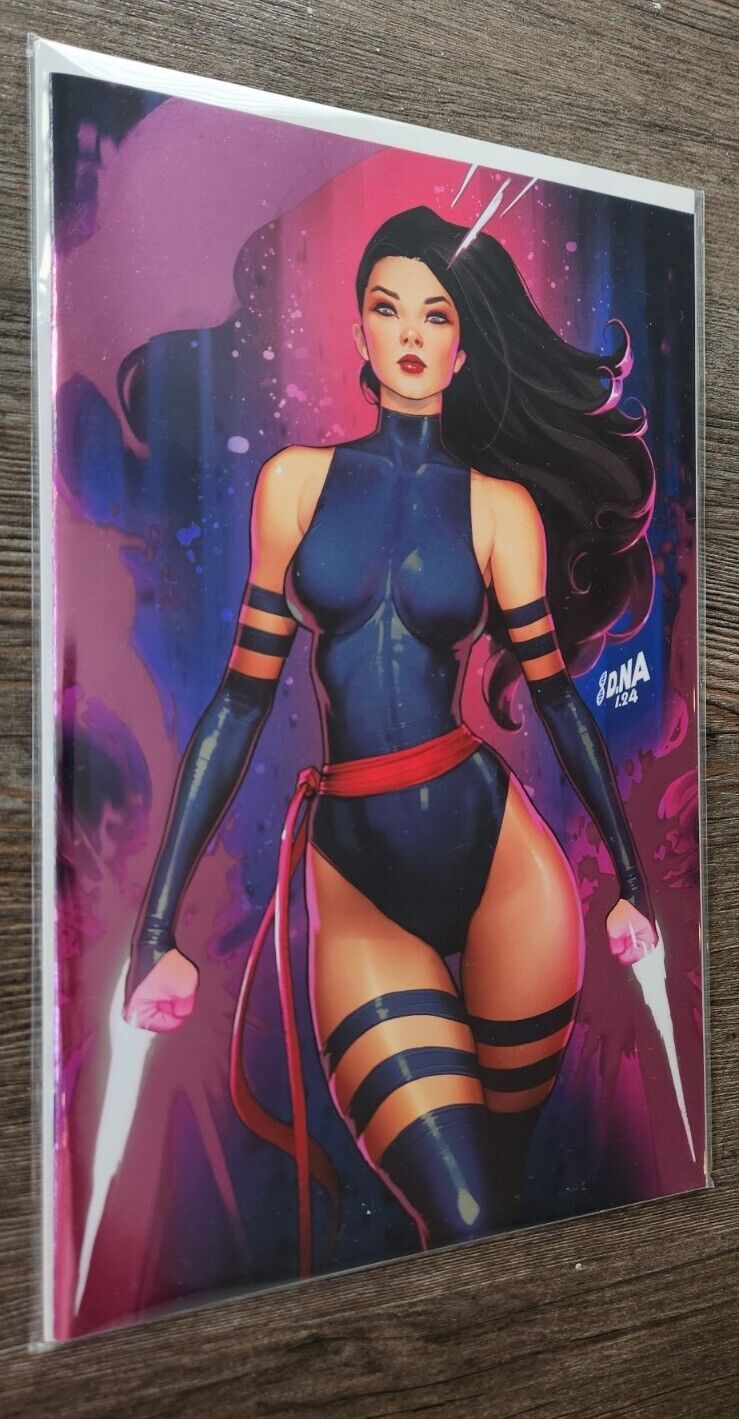 X-Men #32 - Foil Virgin Variant Cover - David Nakayama - Marvel Comics Lot