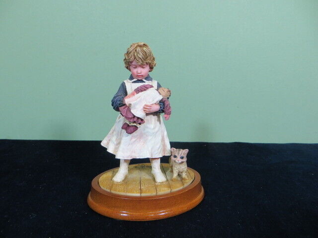 Vanmark 1991 Timeless Treasures Daly Figurine Playmate 1St Edition Girl Doll Cat