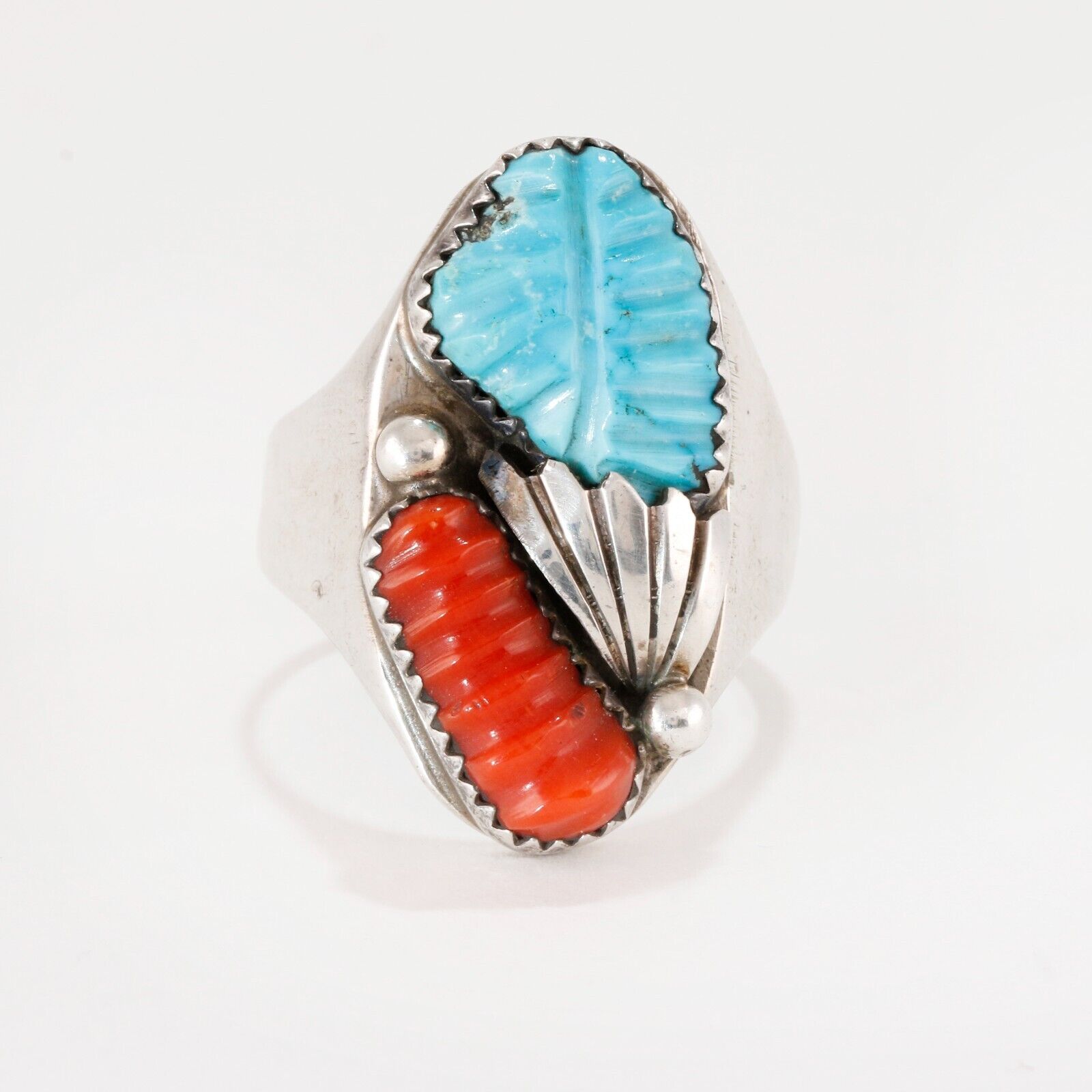 NATIVE AMERICAN ZUNI STERLING CARVED TURQUOISE CORAL 2 STONE LEAF RING 12