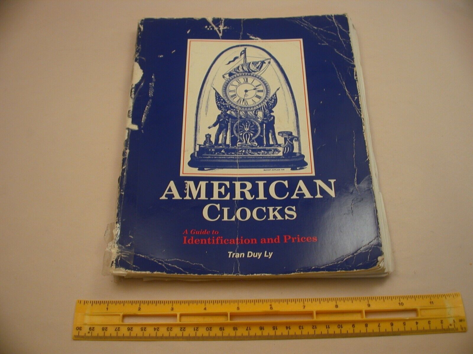 Book 2,448 – American Clocks: A Guide to identification and Prices