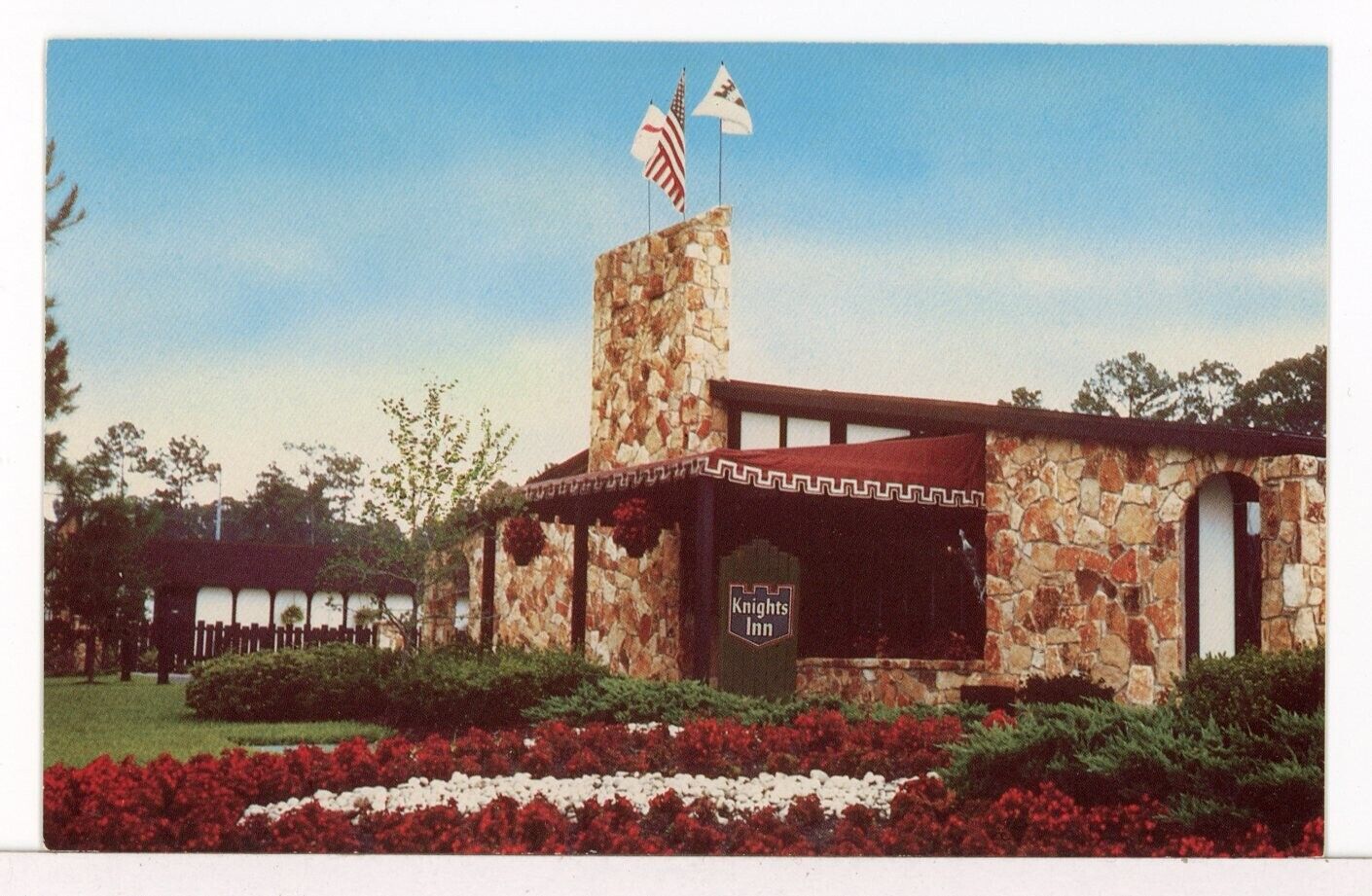 KNIGHTS INN before Red Lion Ownership, Columbus OH 1970\'s Roadside Postcard