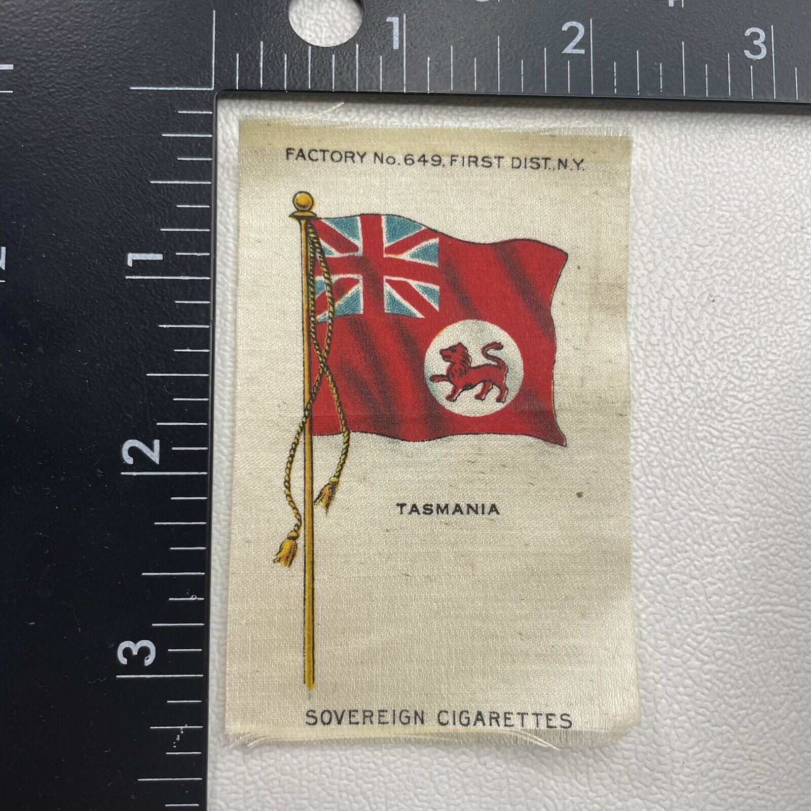 Vtg c 1910s TASMANIA FLAG Silk Cigarette Tobacco Premium 20E5