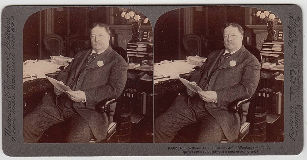 PRESIDENT WILLIAM H. TAFT ~ AT HIS DESK WASHINGTON D.C. ~ c. - 1908