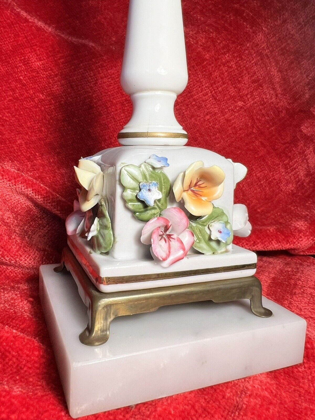 Vintage Robert Abbey Inc. 5th Avenue, NY  Midcentury Marble Porcelain 21.5” Lamp