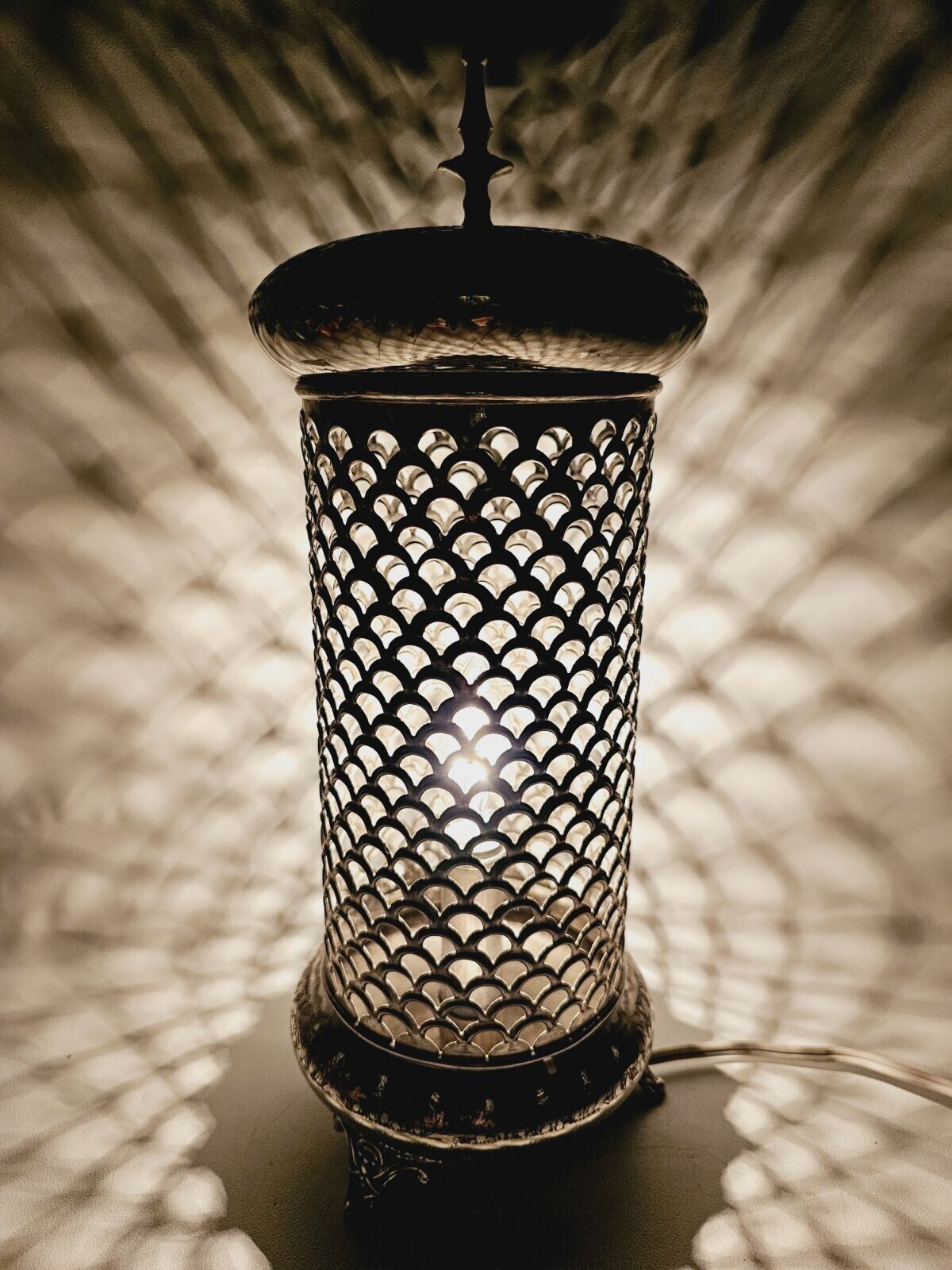 Vintage Ornate Engraved Silver Plate Footed Lantern Lamp 13\