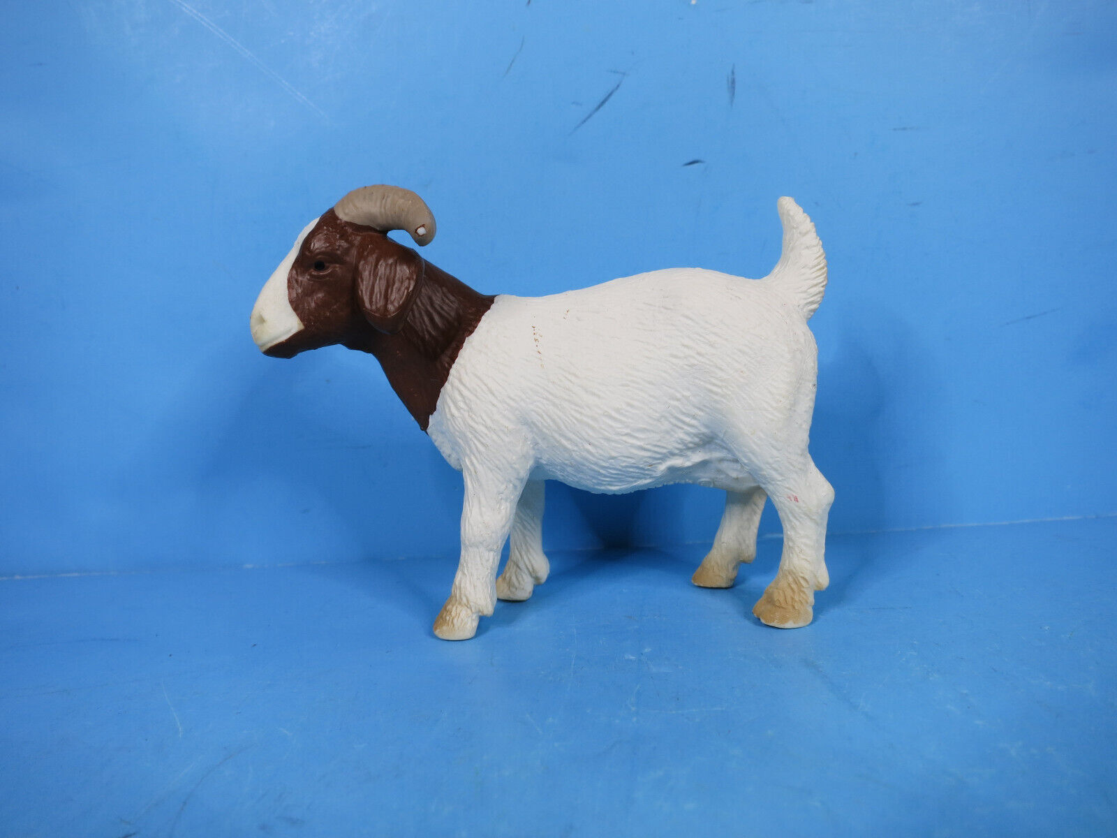 SCHLEICH-Brown And White Boer Female Nanny Goat Figurine-USED