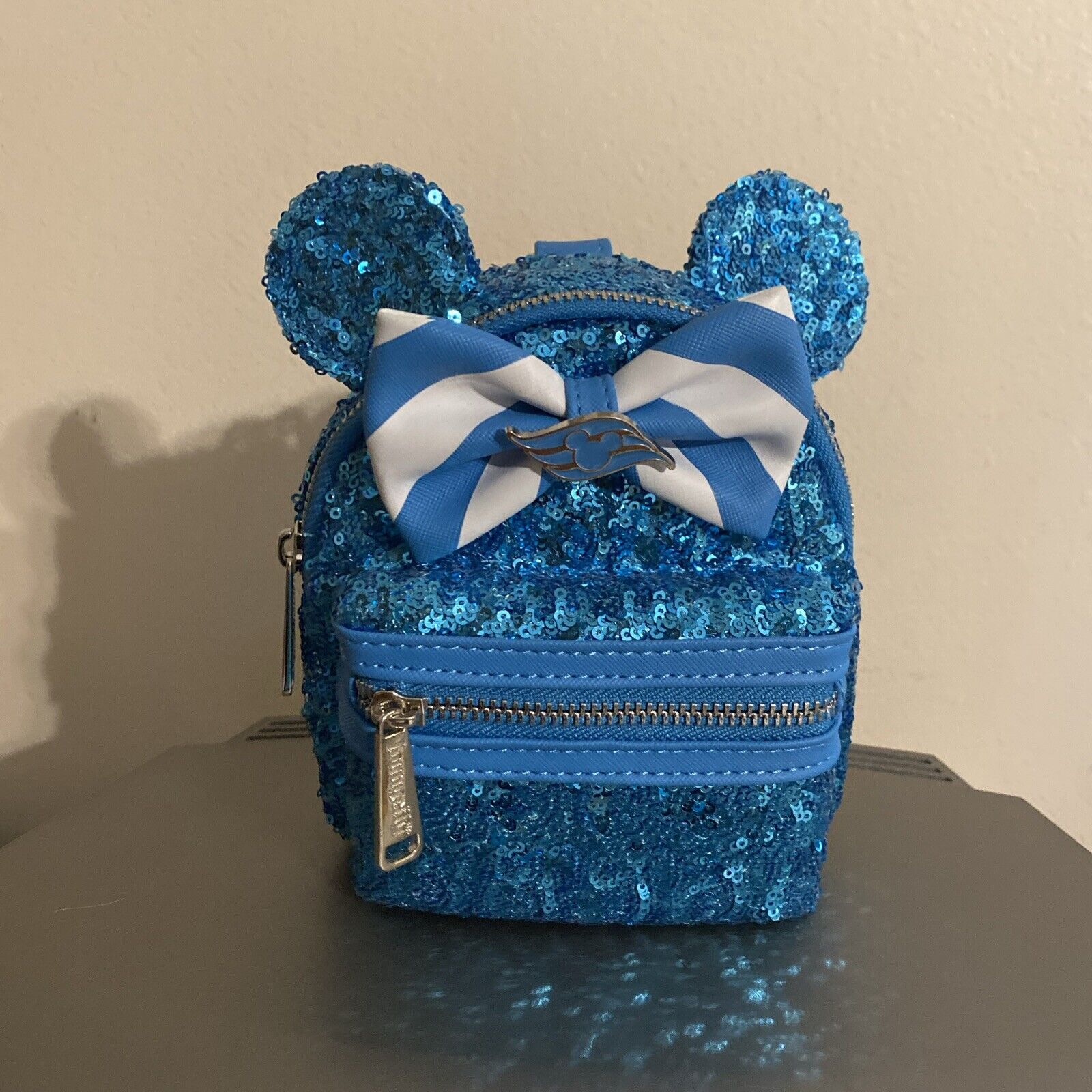 Disney Cruise Line DCL Loungefly Teal Sequin Minnie Wristlet Mini Backpack
