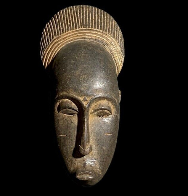 African mask made of solid wood, hand-carved, Baule Guro Nice Mask-8565