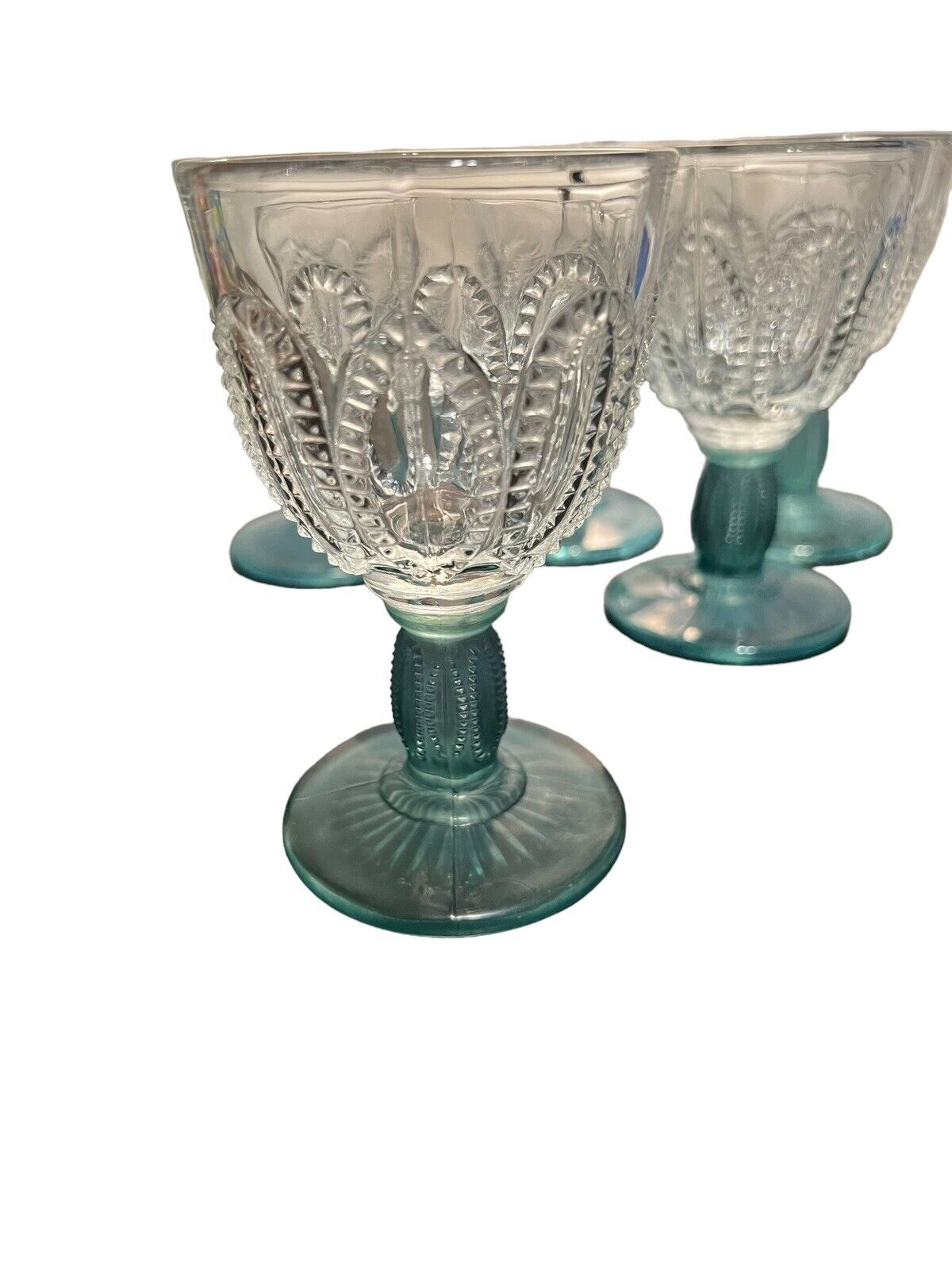 Set Of 5 Vintage Avon Emerald Accent Cordial Wine Glasses With Green Stem 1982