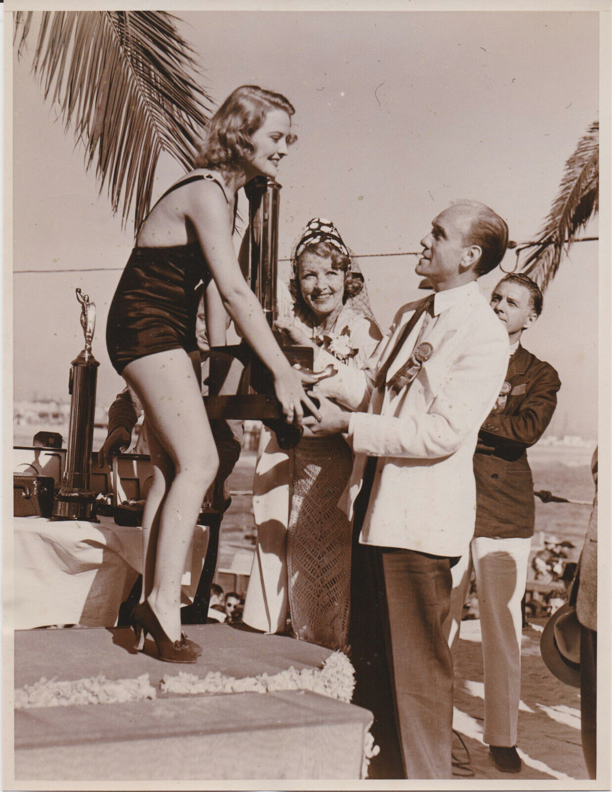 1937 Press Photo Miss California Beauty Phyllis Randall, Producer Earl Carroll