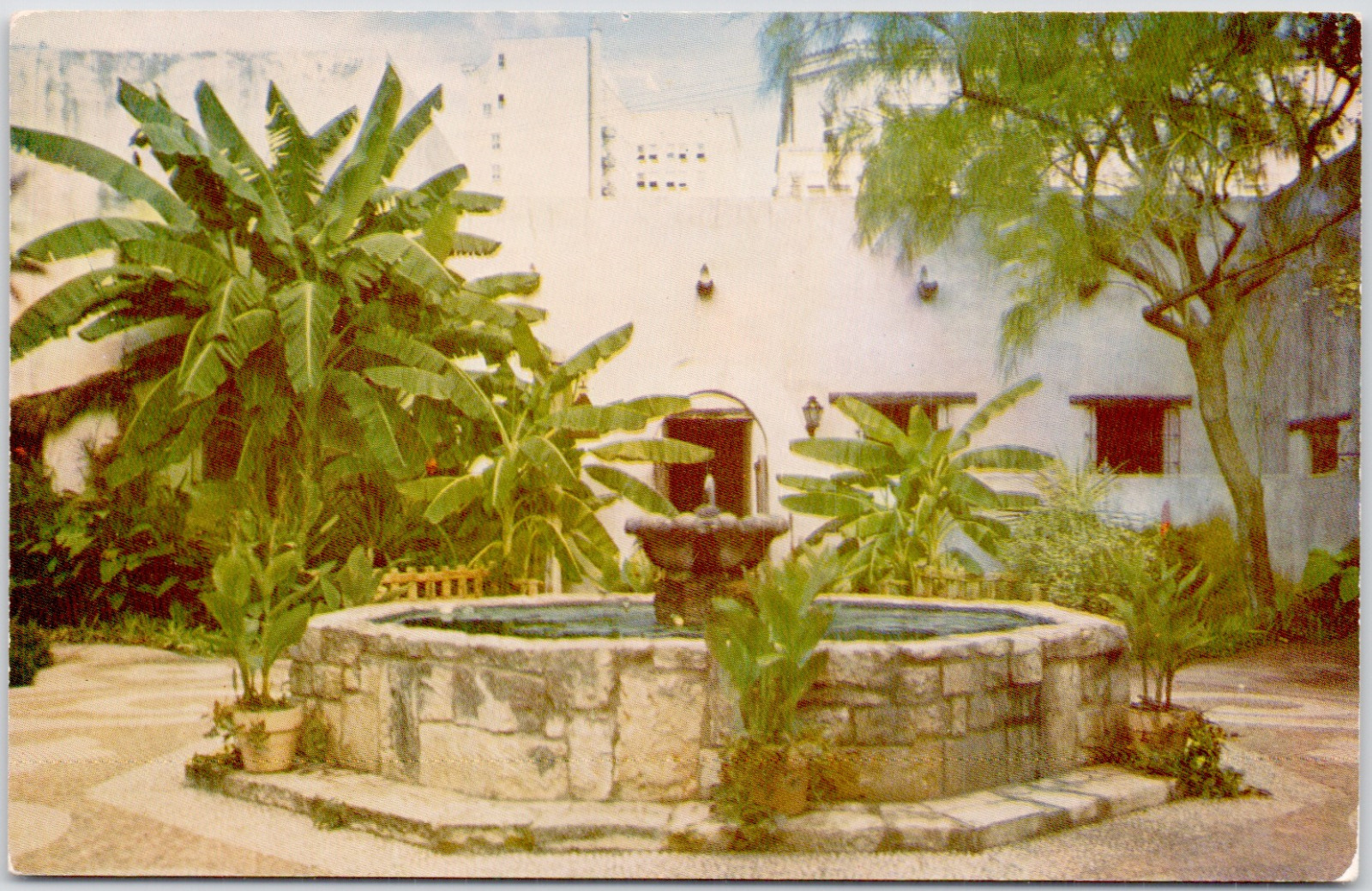 Spanish Governers Palace San Antonio Texas Fountain Patio USA Vintage Postcard