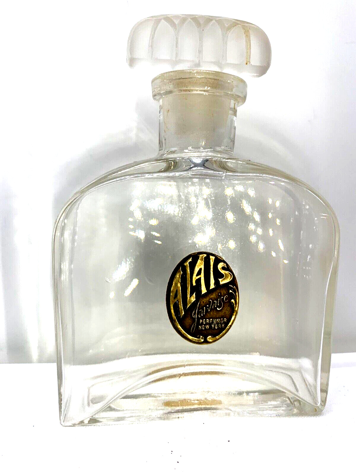 Dramatic   Antique perfume bottle.  Alias by Jarvaise.   1922.