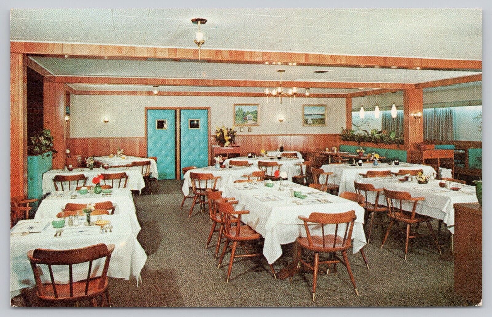 Lancaster Pennsylvania, Willows Lodge Motel Restaurant Dining Room, VTG Postcard