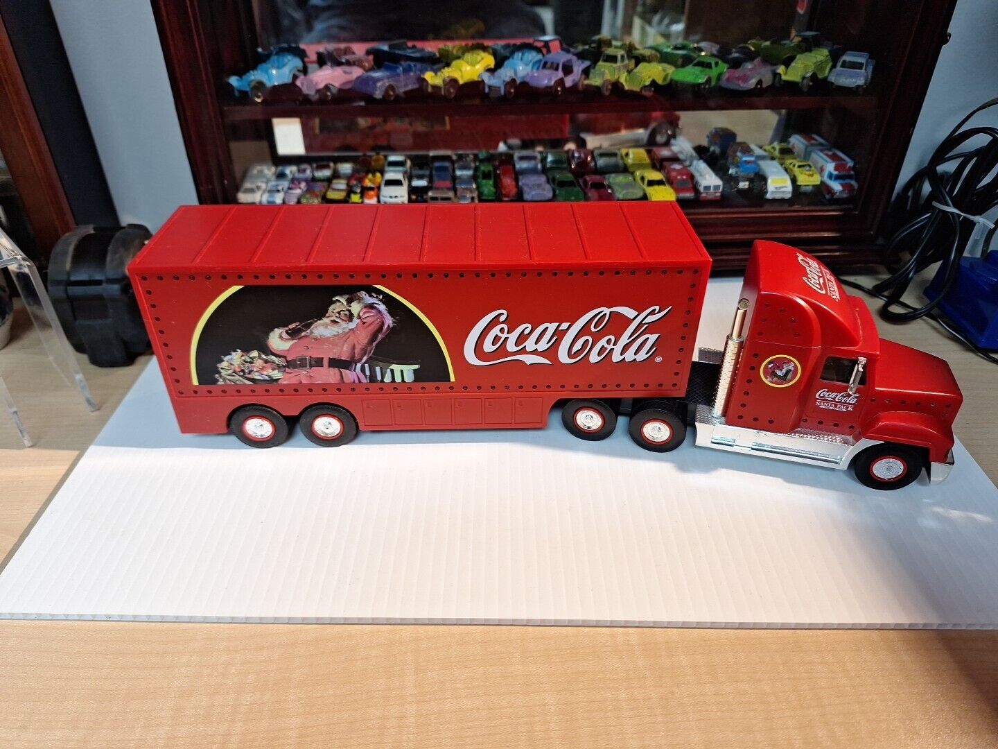 1998 Coca Cola Christmas Holiday Caravan Truck