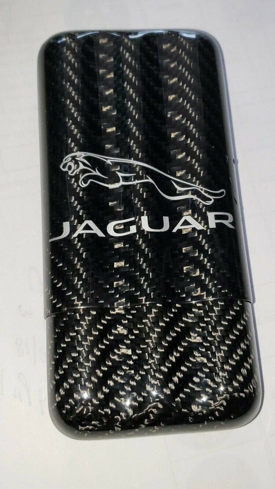 Jaguar REAL Carbon Fiber 3 Finger Cigar Case 60 Ring Gauge Size