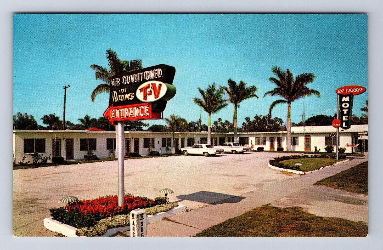 Clewiston FL-Florida OK-Chobee Motel Classic Cars Antique Vintage Postcard