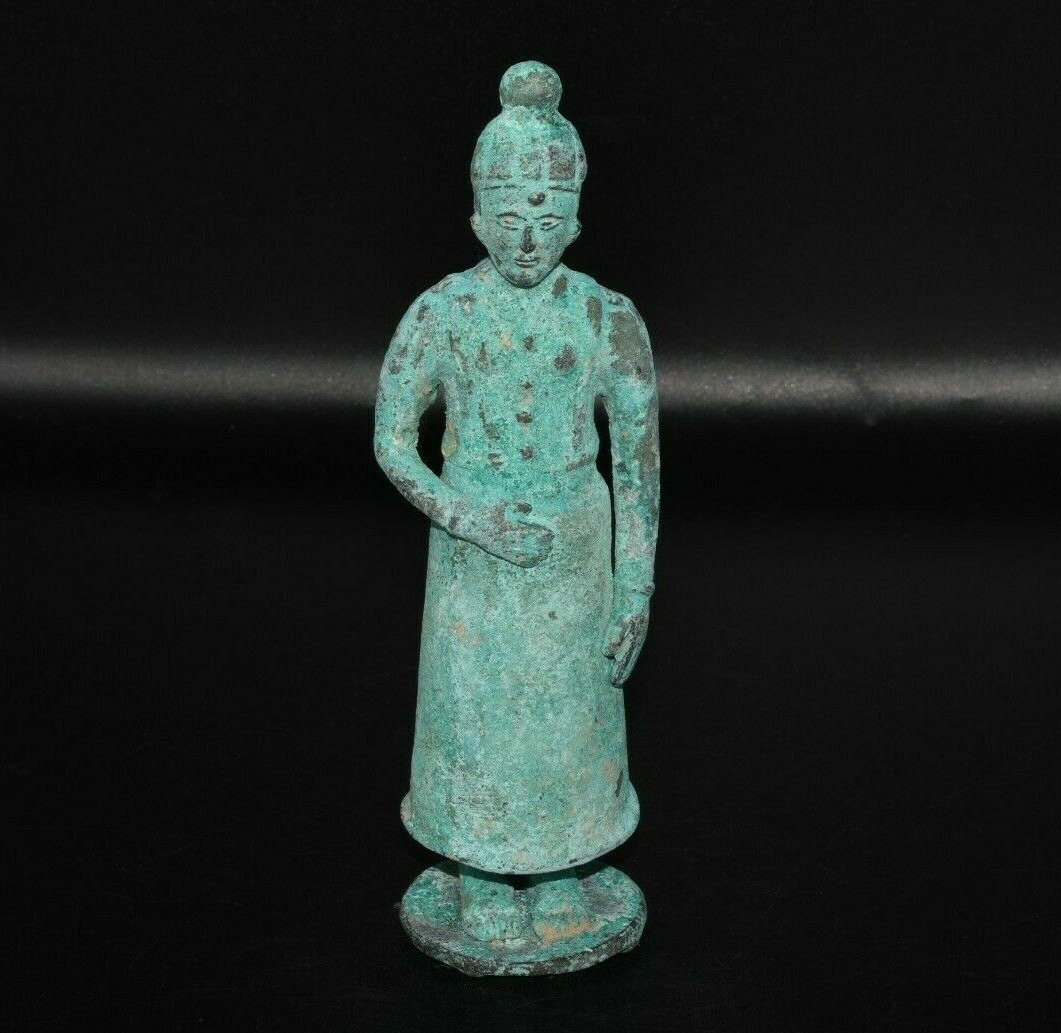 An Ancient Near Eastern Bronze Statue of Male Figurine wearing Turban C. 7th Cen