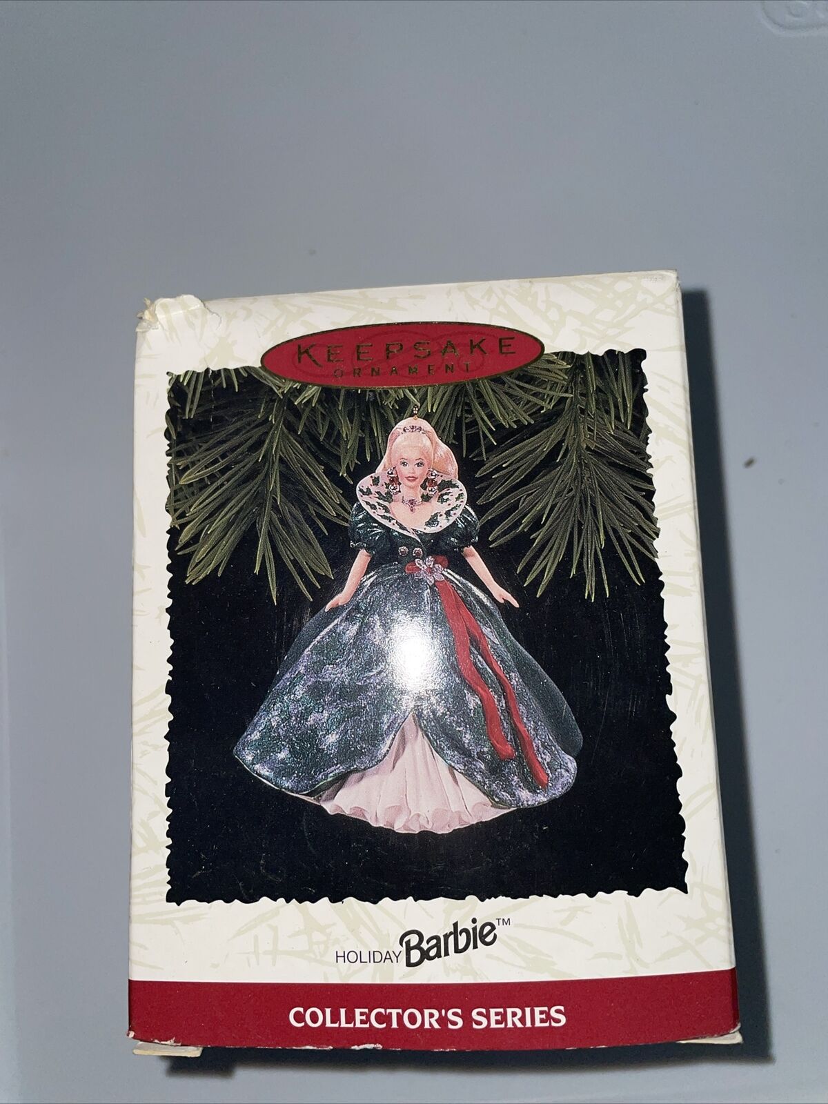 1995 Hallmark Keepsake Christmas Ornament Holiday Barbie Collector\'s Series #3 .
